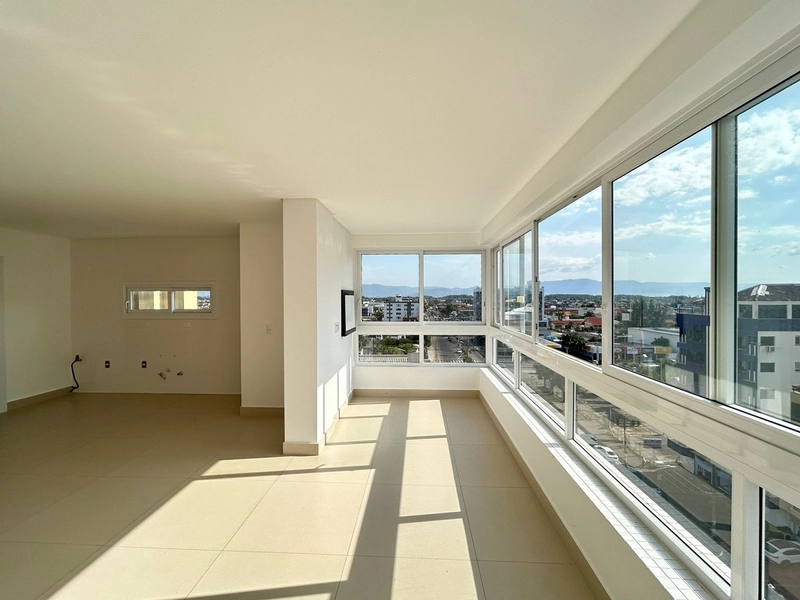 Apartamento 03 dormitórios vista Mar e Lagoa em Capão da Canoa: 1ª foto da galeria de imagens do imóvel