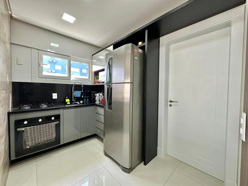 Apartamento de frente ,mobiliado e decorado! 2 dormitórios com suíte!: 18ª foto da galeria de imagens do imóvel