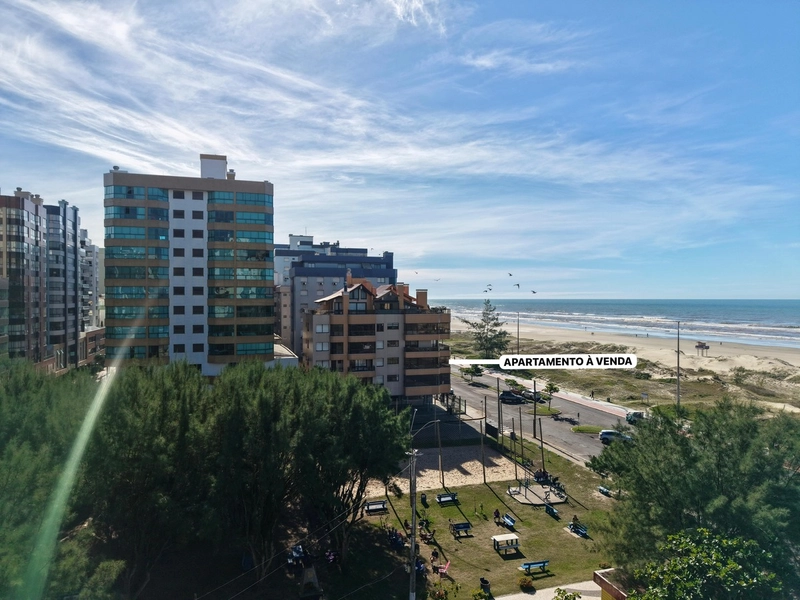 Apartamento a Beira Mar: 2ª foto da galeria de imagens do imóvel
