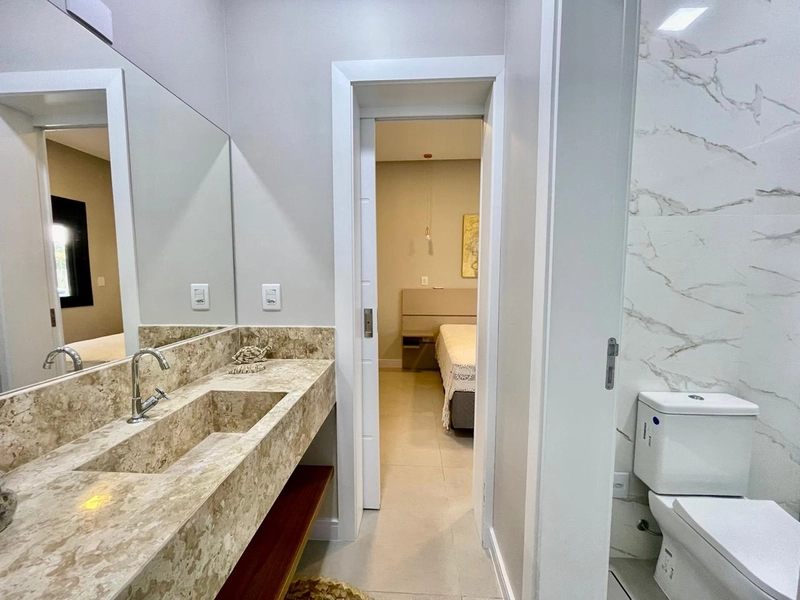 Casa Térrea 4 suítes Beira Lago - Cond Capão Ilhas - Capão da Canoa: 5ª foto da galeria de imagens do imóvel