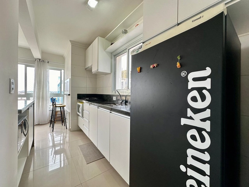Apartamento 2 dormitórios, com sacada, mobiliado e decorado!: 10ª foto da galeria de imagens do imóvel