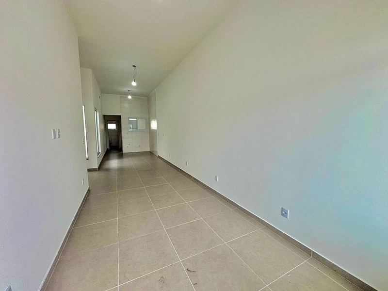 Zona Nova! Casa geminada, diferenciada, ampla, 3 dormitórios, suíte!: 4ª foto da galeria de imagens do imóvel