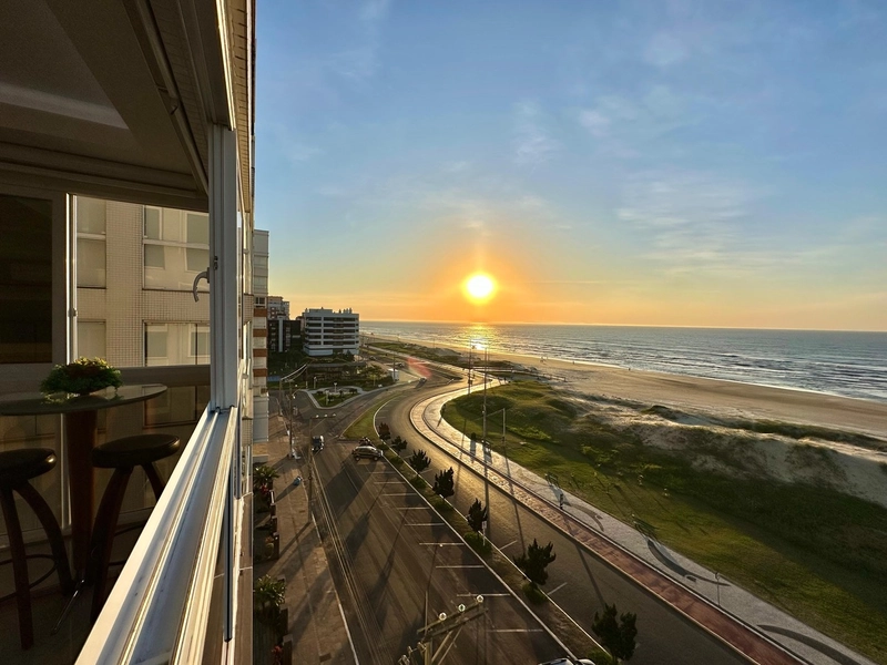 Apartamento a venda Beira Mar de Capão da Canoa Mobiliado e Decorado!: 3ª foto da galeria de imagens do imóvel