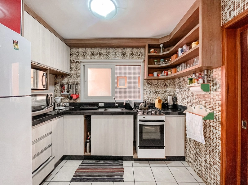 Apartamento de 3 Dormitórios com box uma Quadra do mar: 13ª foto da galeria de imagens do imóvel