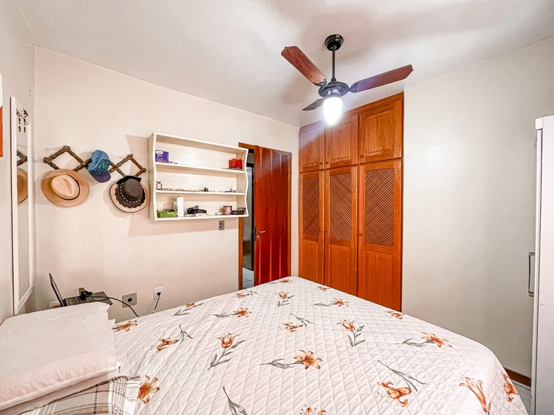 Apartamento de 3 Dormitórios com box uma Quadra do mar: 10ª foto da galeria de imagens do imóvel