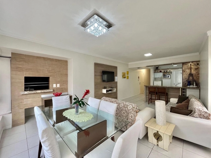 Apartamento de 3 Dormitórios com box: 1ª foto da galeria de imagens do imóvel