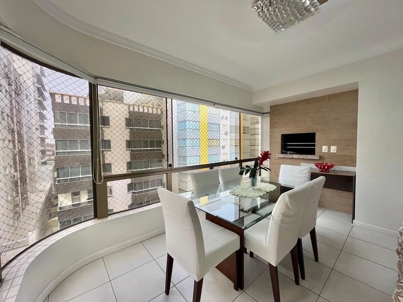 Apartamento de 3 Dormitórios com box: 2ª foto da galeria de imagens do imóvel