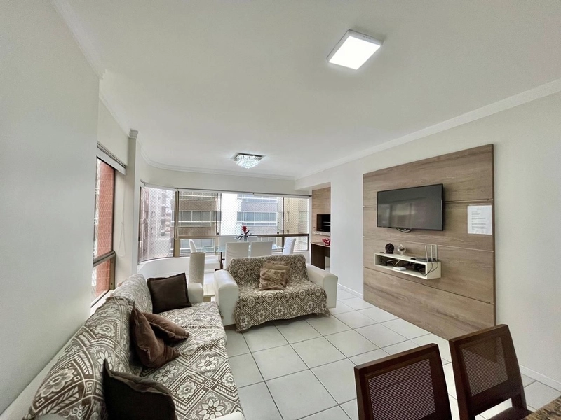 Apartamento de 3 Dormitórios com box: 3ª foto da galeria de imagens do imóvel