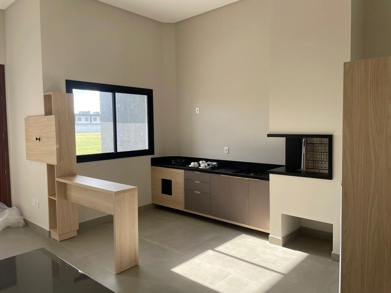 Casa mobiliada de 02 suítes em Xangrila: 2ª foto da galeria de imagens do imóvel