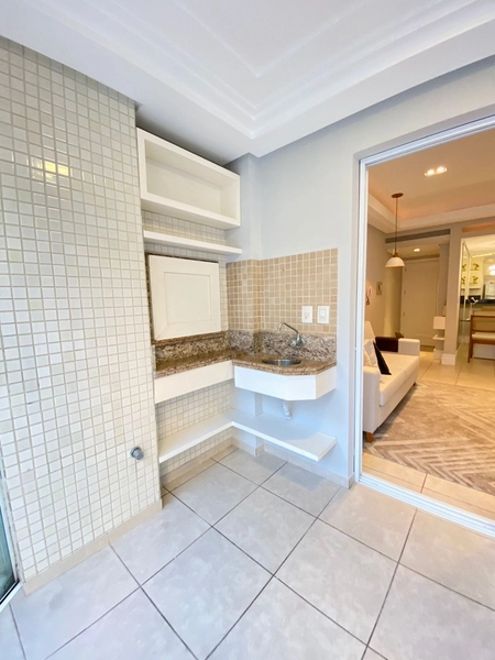 Apartamento finamente mobiliado com terraço junto a Av. Poti: 16ª foto da galeria de imagens do imóvel
