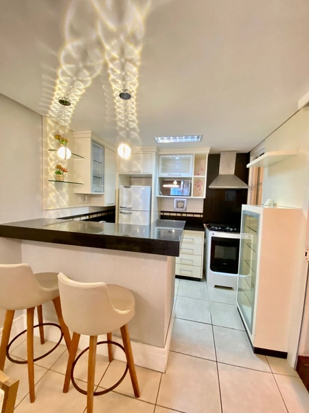 Apartamento finamente mobiliado com terraço junto a Av. Poti: 4ª foto da galeria de imagens do imóvel