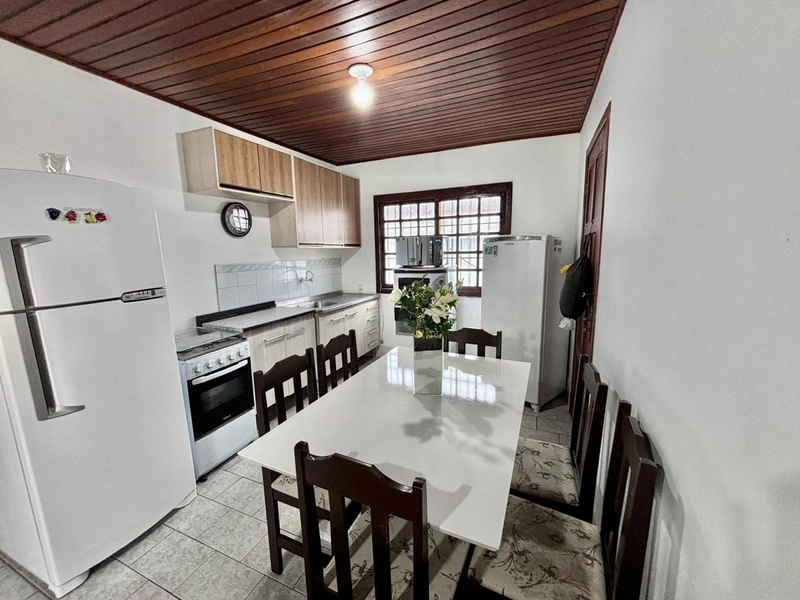 OPORTUNIDADE 48 X DIRETO! CASA A POUCOS METROS DO MAR CAPÃO DA CANOA!: 10ª foto da galeria de imagens do imóvel