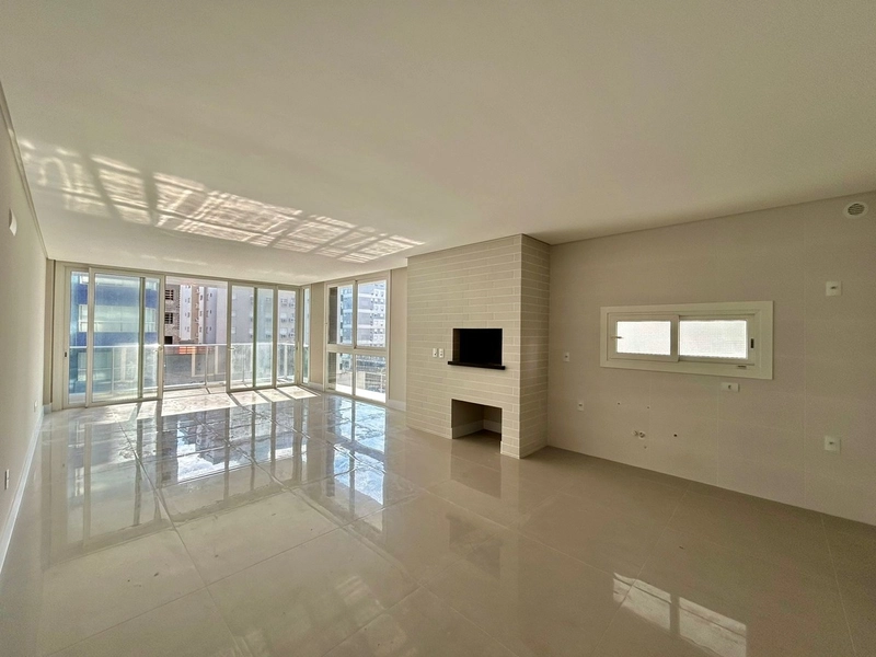 Apartamento 03 suítes vista Mar, Navegantes em Capão da Canoa: 2ª foto da galeria de imagens do imóvel