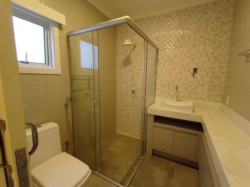 Apartamento de 3 dormitórios, mobiliado, de frente, centro de Capão.: 11ª foto da galeria de imagens do imóvel