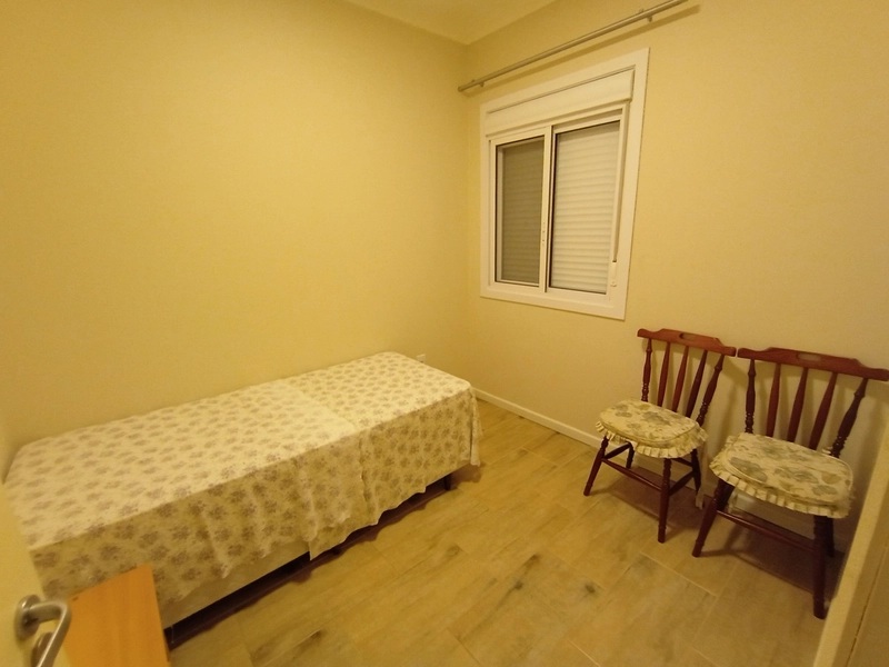 Apartamento de 3 dormitórios, mobiliado, de frente, centro de Capão.: 10ª foto da galeria de imagens do imóvel