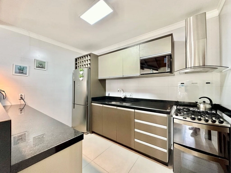 Casa com 2 Terrenos 4 Dormitórios C/ Piscina ( Xangri-Lá ): 11ª foto da galeria de imagens do imóvel