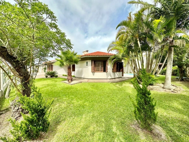 Casa com 2 Terrenos 4 Dormitórios C/ Piscina ( Xangri-Lá ): 13ª foto da galeria de imagens do imóvel