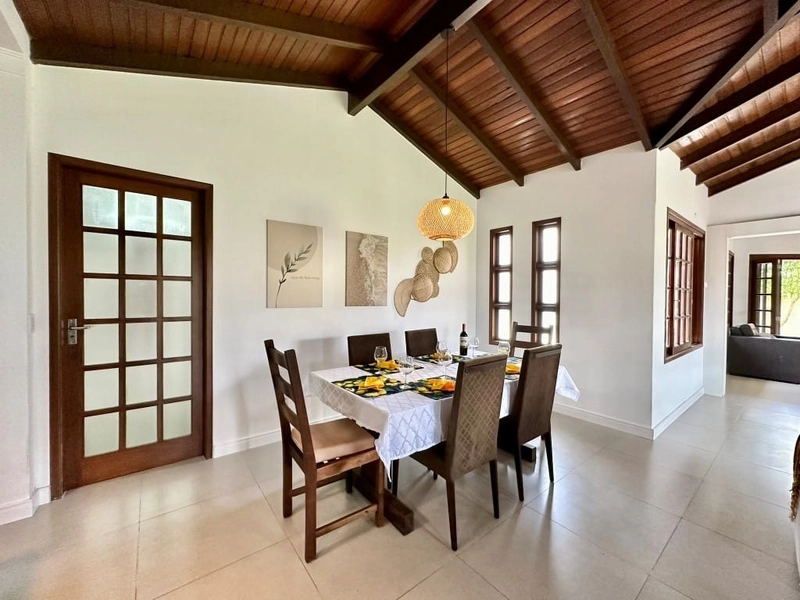 Casa com 2 Terrenos 4 Dormitórios C/ Piscina ( Xangri-Lá ): 7ª foto da galeria de imagens do imóvel