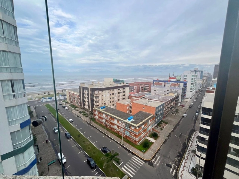 Apartamento 03 dormitórios (1 suítes) vista eterna para o mar