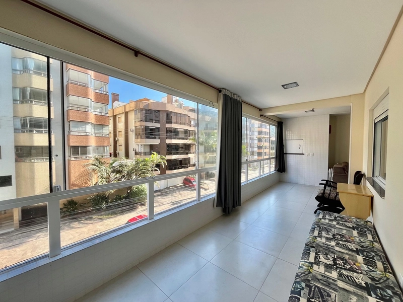 48x!!!Apartamento de frente! Próximo da Praça Flávio Boianovski!: 2ª foto da galeria de imagens do imóvel