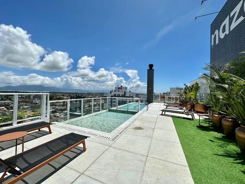 Bairro Navegantes Apartamento de 2 Dormitórios com terraço!