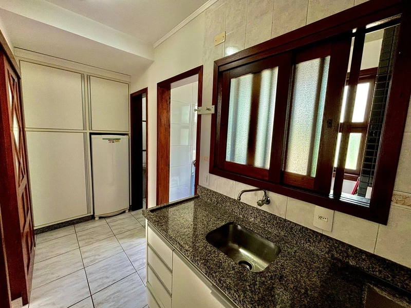 Duplex 2 dormitórios, mobiliado na beira mar.: 6ª foto da galeria de imagens do imóvel
