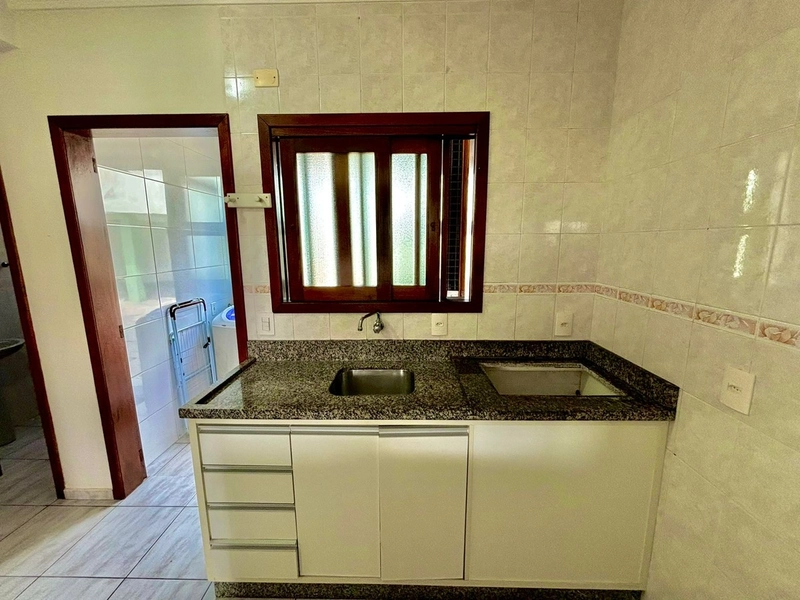 Duplex 2 dormitórios, mobiliado na beira mar.: 5ª foto da galeria de imagens do imóvel