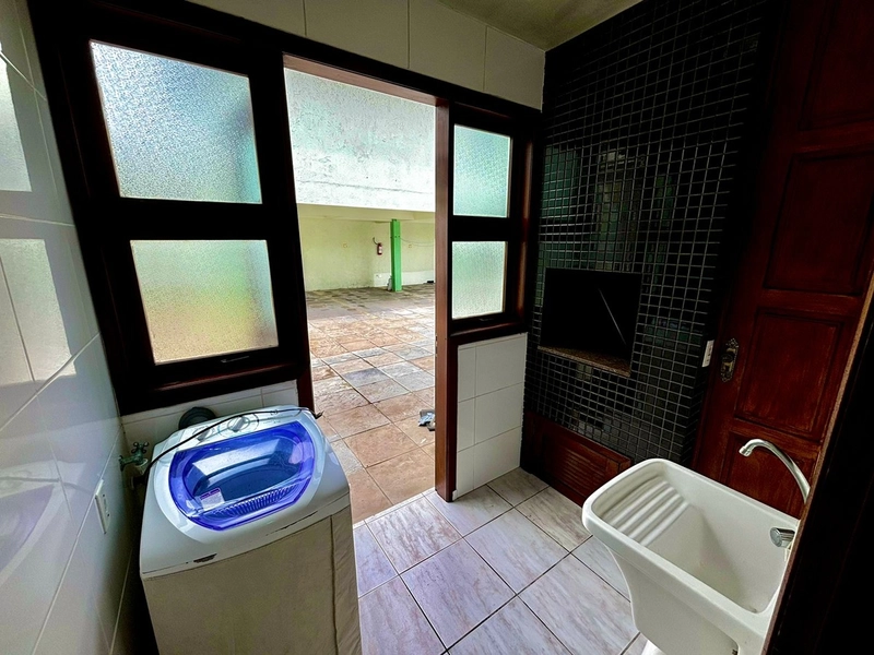 Duplex 2 dormitórios, mobiliado na beira mar.: 9ª foto da galeria de imagens do imóvel