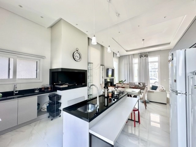 Condomínio Dubai ! Casa Térrea! 4 suítes! mobiliada e decorada!: 7ª foto da galeria de imagens do imóvel