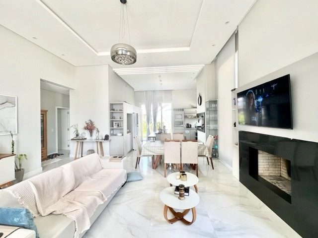 Condomínio Dubai ! Casa Térrea! 4 suítes! mobiliada e decorada!: 3ª foto da galeria de imagens do imóvel