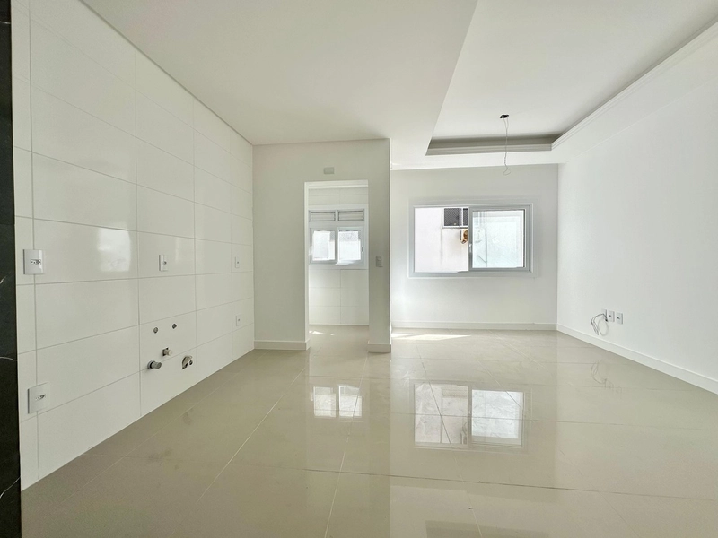 Apartamento com 02 suítes localizado em bairro nobre de Capão: 2ª foto da galeria de imagens do imóvel