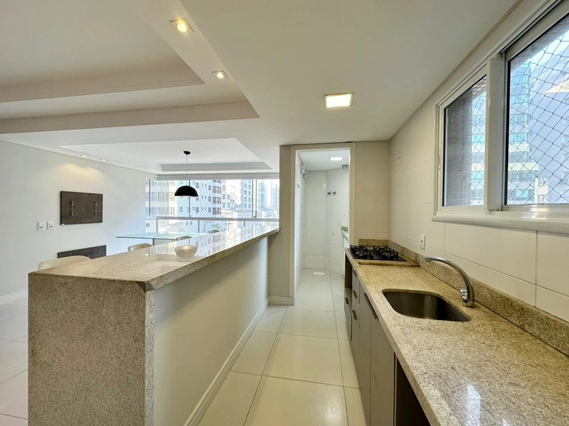 Apartamento 3 dormitórios com vista Mar na Avenida Ubirajara!: 6ª foto da galeria de imagens do imóvel