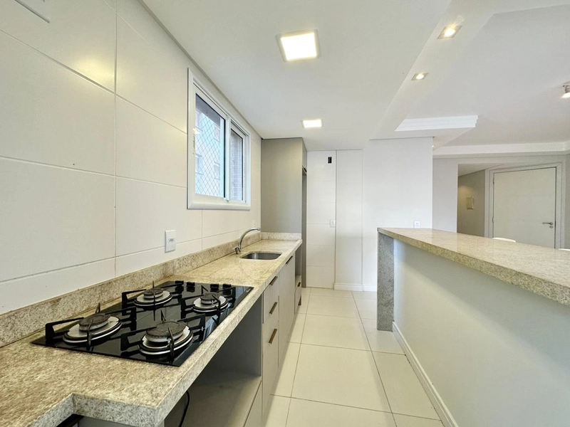 Apartamento 3 dormitórios com vista Mar na Avenida Ubirajara!: 7ª foto da galeria de imagens do imóvel