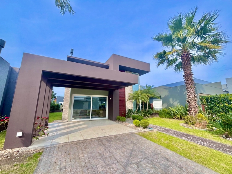 Sobrado 4 Dormitórios Condomínio Dubai: 2ª foto da galeria de imagens do imóvel