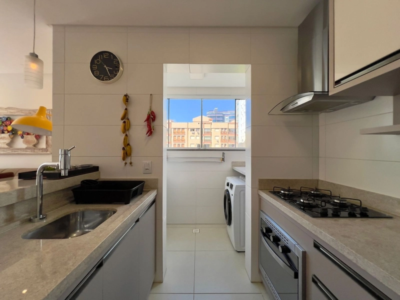 APARTAMENTO DE FRENTE E MOBILIADO - CAPÃO DA CANOA: 8ª foto da galeria de imagens do imóvel