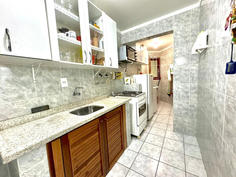 Apartamento 02 dormitórios frente para Praça Flávio Boianovski: 8ª foto da galeria de imagens do imóvel
