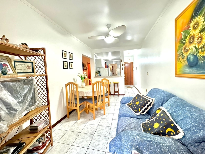 Apartamento 02 dormitórios frente para Praça Flávio Boianovski: 6ª foto da galeria de imagens do imóvel