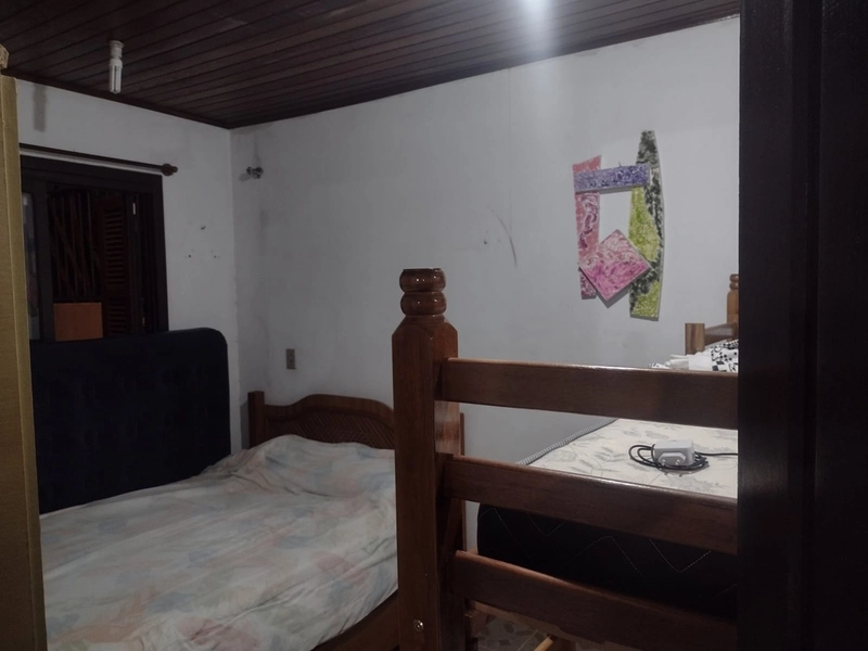 Casa 05 dormitórios oportunidade em Capão da Canoa: 23ª foto da galeria de imagens do imóvel
