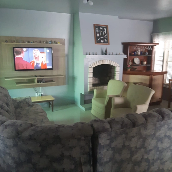 Casa 06 dormitórios locação temporada Xangri-lá: 4ª foto da galeria de imagens do imóvel