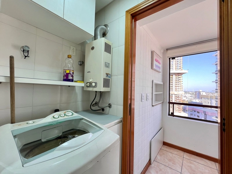 Apartamento de 1 Dormitório Mobiliado ( Flávio Boianóvisk ): 6ª foto da galeria de imagens do imóvel