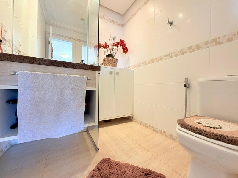 APARTAMENTO À VENDA COM VISTA PARA O MAR! 3 DORMITÓRIOS 3 VAGAS: 18ª foto da galeria de imagens do imóvel