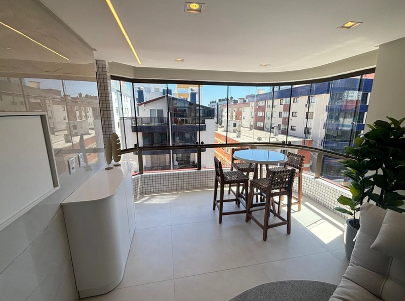 Apartamento 03 dormitórios no Centro de Capão da Canoa: 1ª foto da galeria de imagens do imóvel