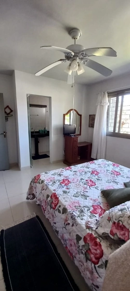 Esxelente casa 04 dormitórios com piscina locação temporada: 24ª foto da galeria de imagens do imóvel