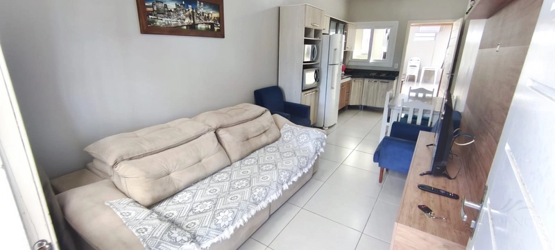 Casa 02 dormitório, espaço gourmet e churrasqueira locação temporada.: 4ª foto da galeria de imagens do imóvel