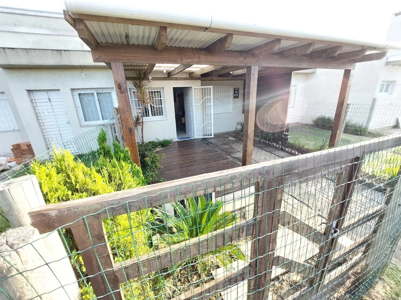 Casa 02 dormitório, espaço gourmet e churrasqueira locação temporada.: 23ª foto da galeria de imagens do imóvel
