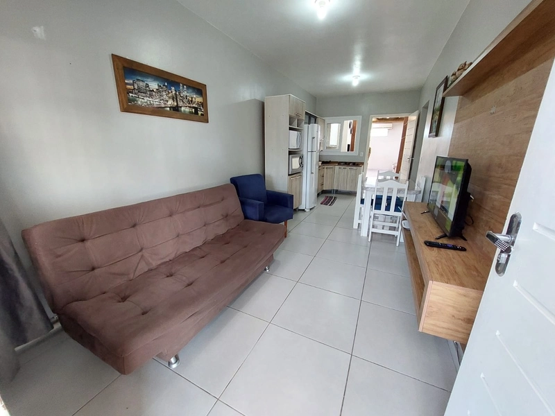 Casa 02 dormitório, espaço gourmet e churrasqueira locação temporada.: 22ª foto da galeria de imagens do imóvel