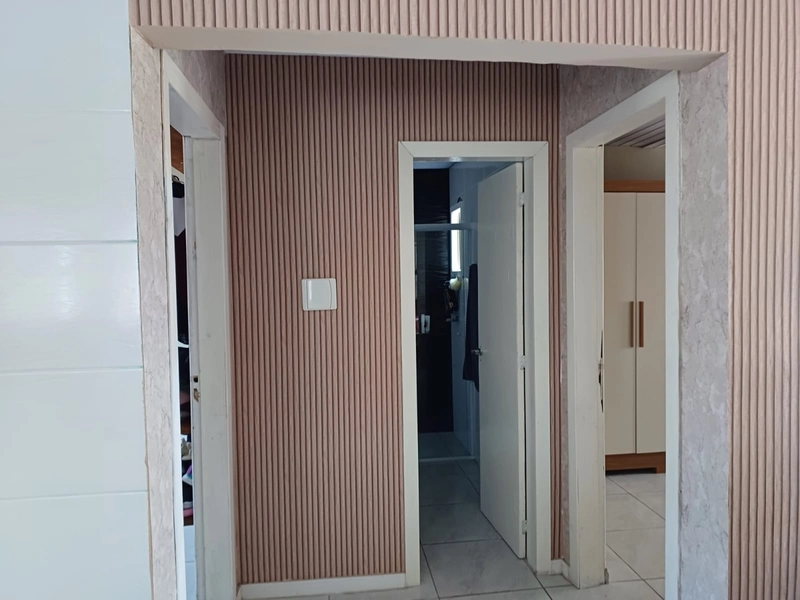 Casa 02 dormitórios ampla, com excelente garagem com churrasqueira: 11ª foto da galeria de imagens do imóvel