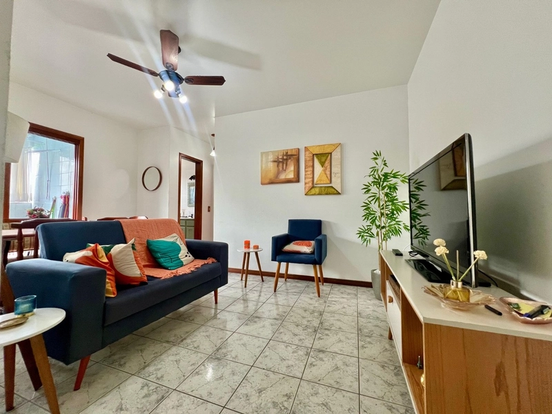 Apartamento de 2 dormitórios, centro de Capão da Canoa.: 1ª foto da galeria de imagens do imóvel