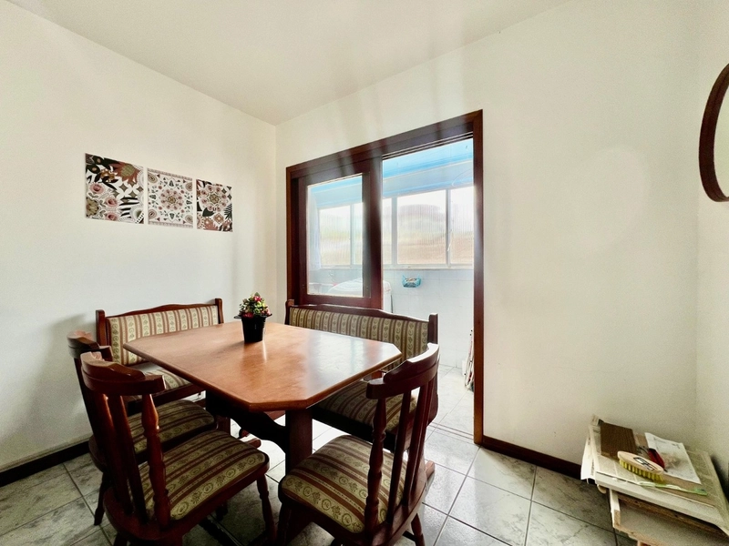 Apartamento de 2 dormitórios, centro de Capão da Canoa.: 8ª foto da galeria de imagens do imóvel