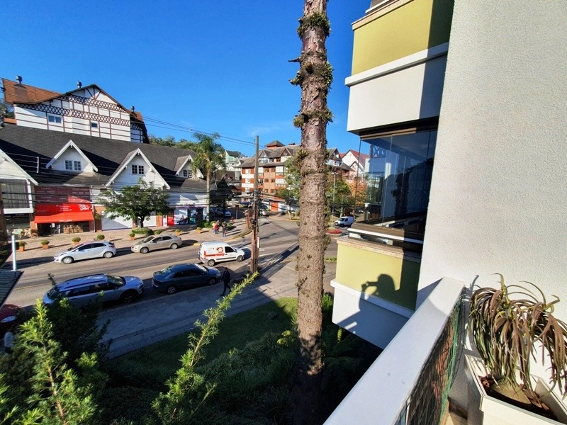 Apartamento de 2 Dormitórios Centro de Gramado RS: 3ª foto da galeria de imagens do imóvel